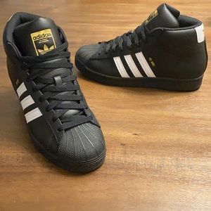 ADIDAS Pro Model Shoes Black/Cloud White/Gold Foil